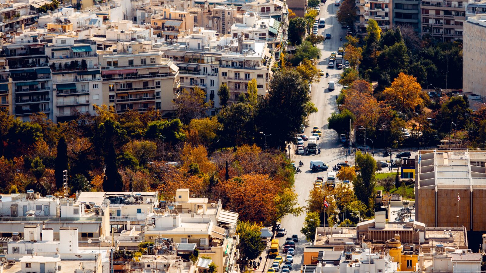 Where Athenians actually live, and why the centre is not it
